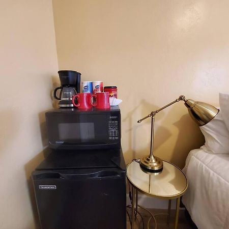 Centrally Located Studio And Cozy Place Perfect For Travelers And Couples! Located In San Diego Downtown! Perfect For Your Quick Getaway! Exterior foto