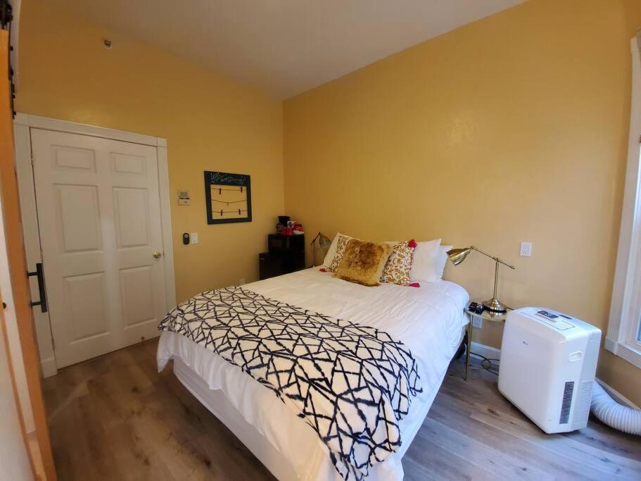 Centrally Located Studio And Cozy Place Perfect For Travelers And Couples! Located In San Diego Downtown! Perfect For Your Quick Getaway! Exterior foto