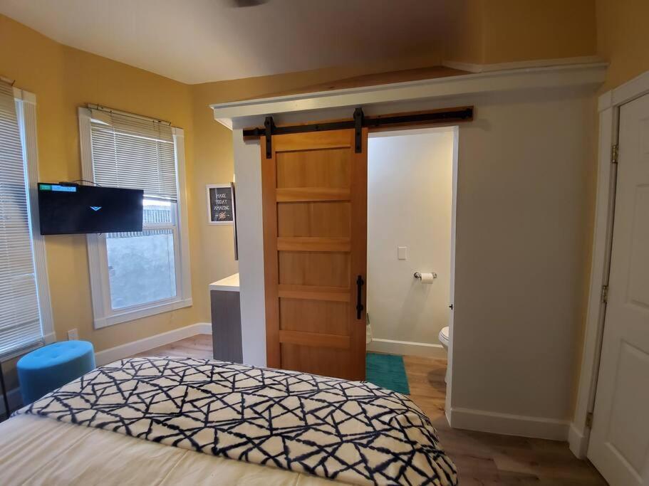 Centrally Located Studio And Cozy Place Perfect For Travelers And Couples! Located In San Diego Downtown! Perfect For Your Quick Getaway! Exterior foto